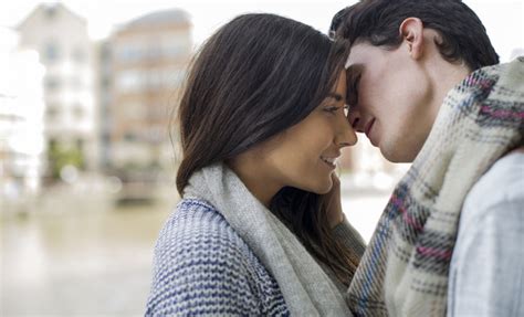 besos apasionados pornos